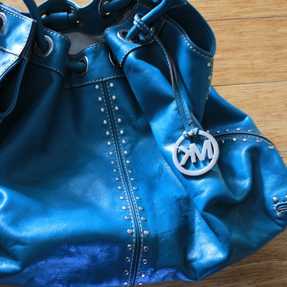 Michael Kors Turquoise Blue Leather Tote Hobo Bag Silver Detail Excellent - Picture 2 of 6